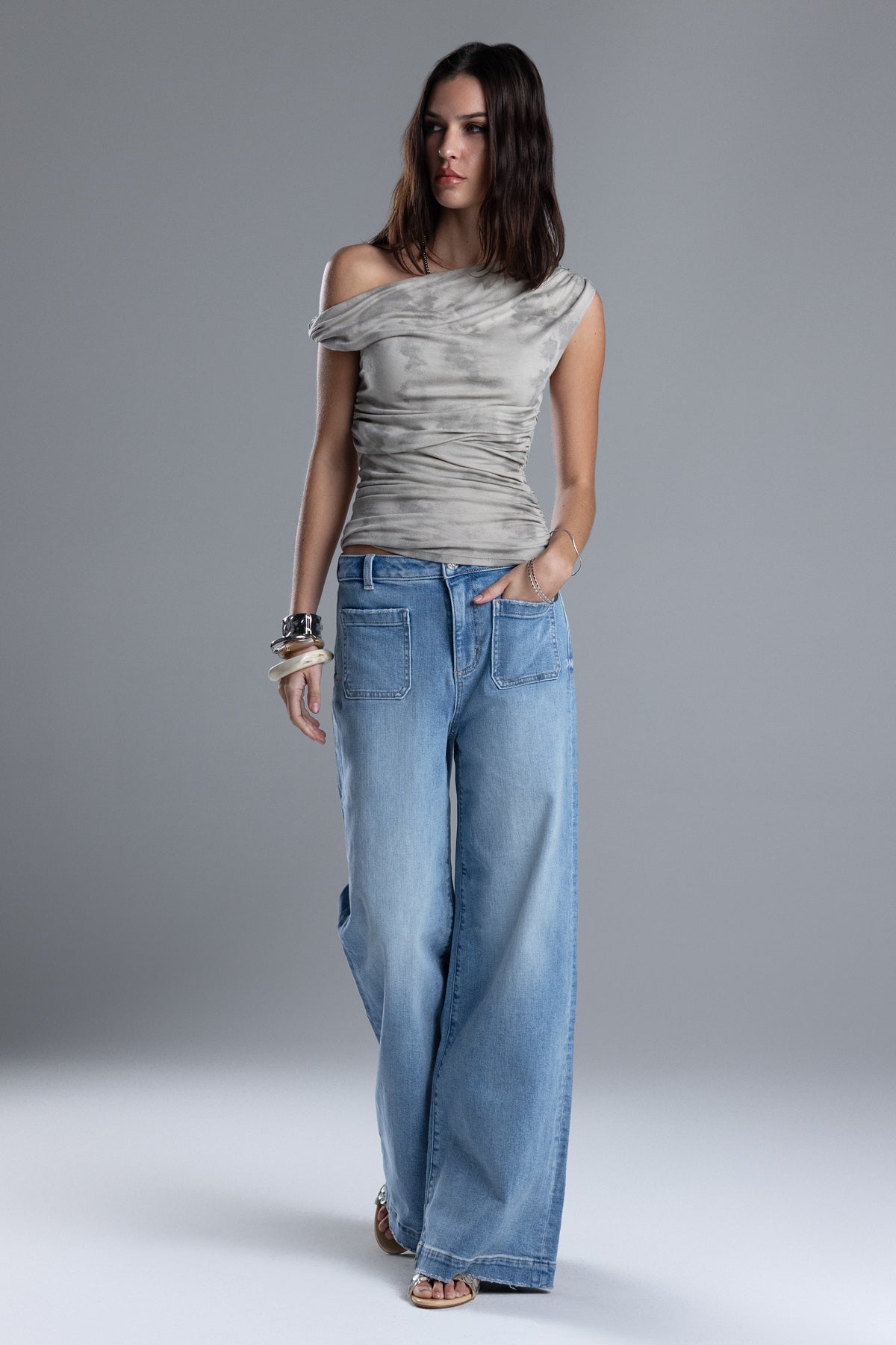 Ryne Super Wide Leg Jeans